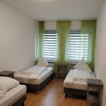 Aparthouse Graf-adolf Apartment *